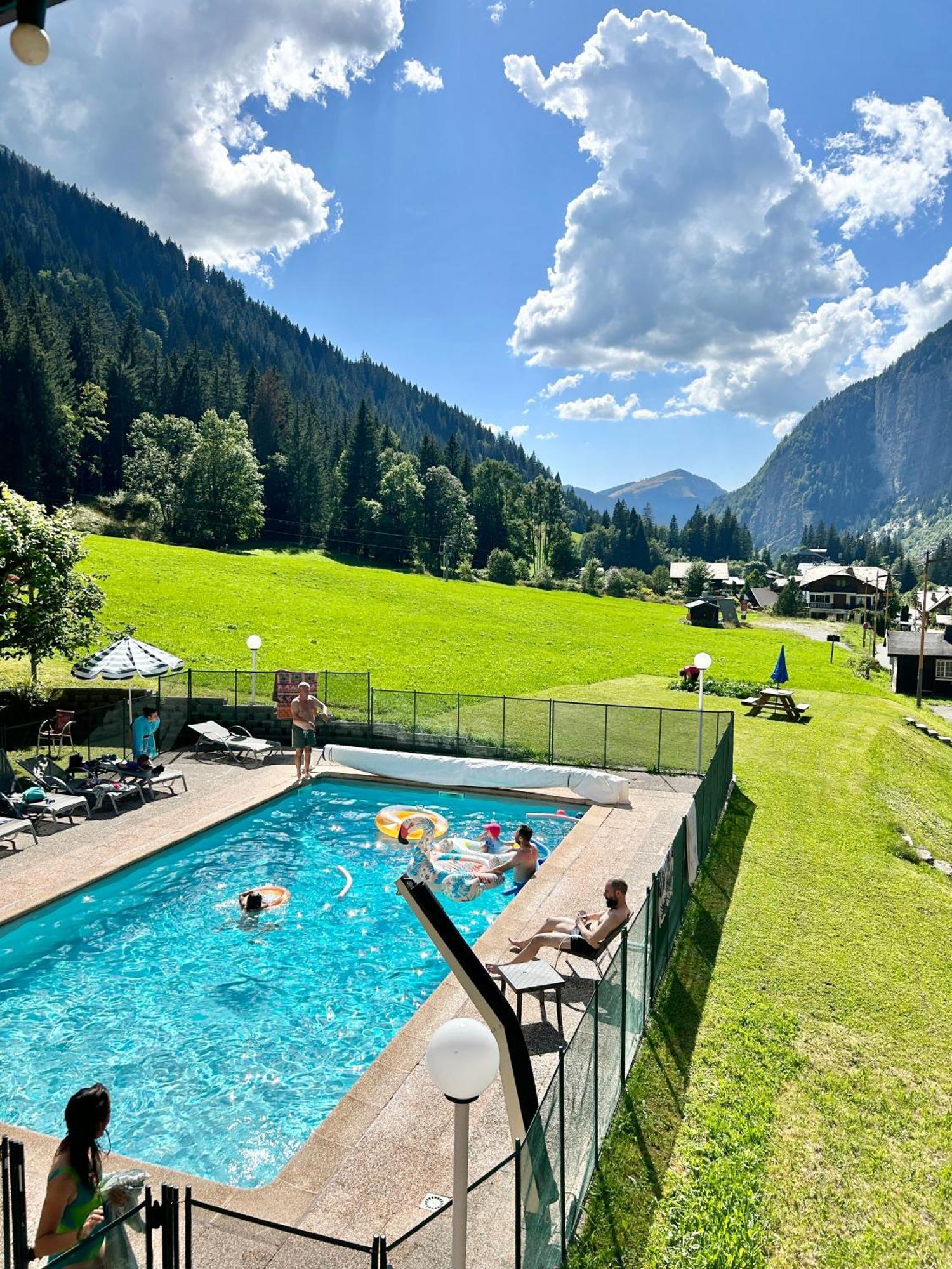 Hameau Des Prodains - Hotel モルジヌ エクステリア 写真