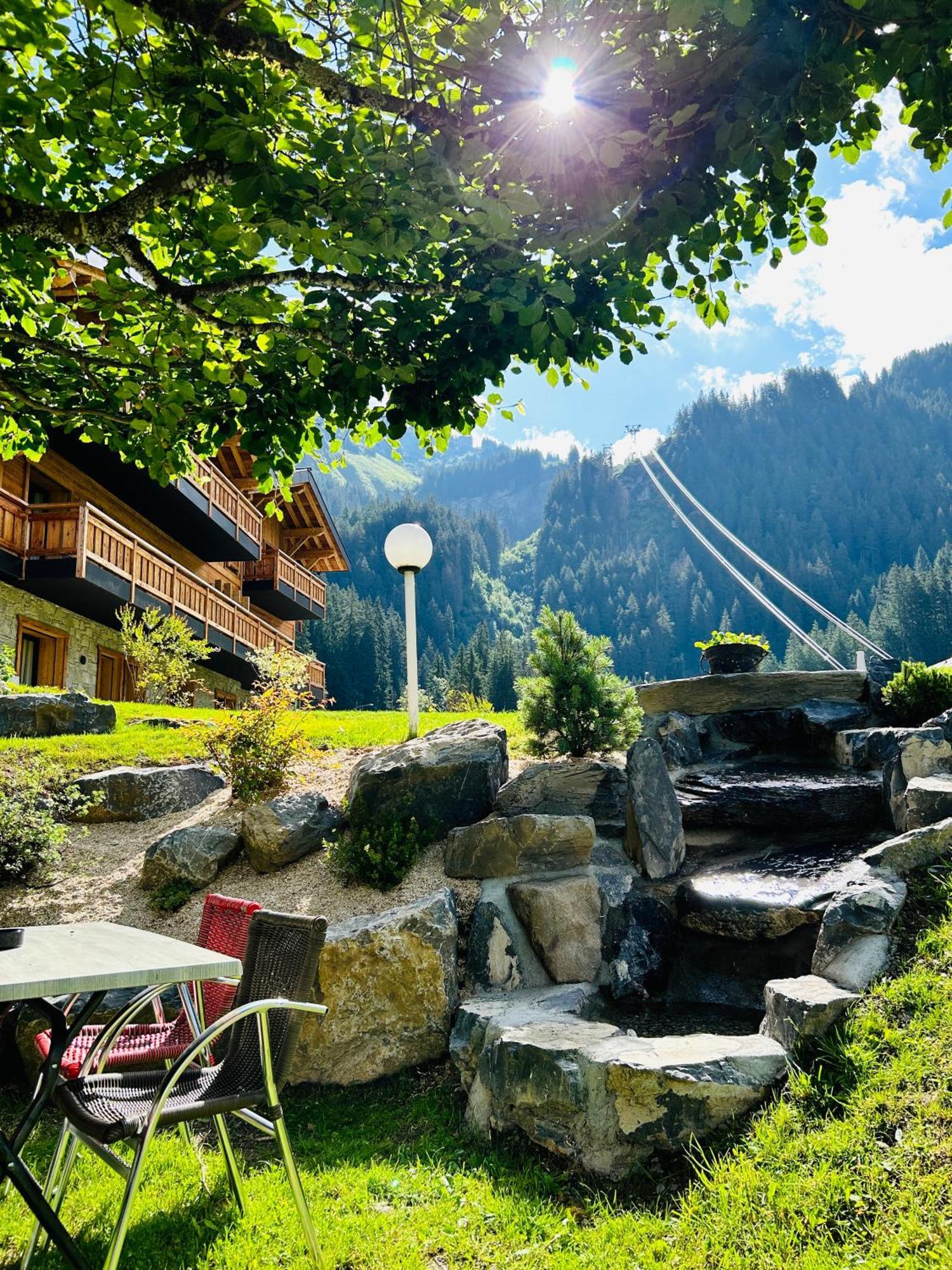 Hameau Des Prodains - Hotel モルジヌ エクステリア 写真