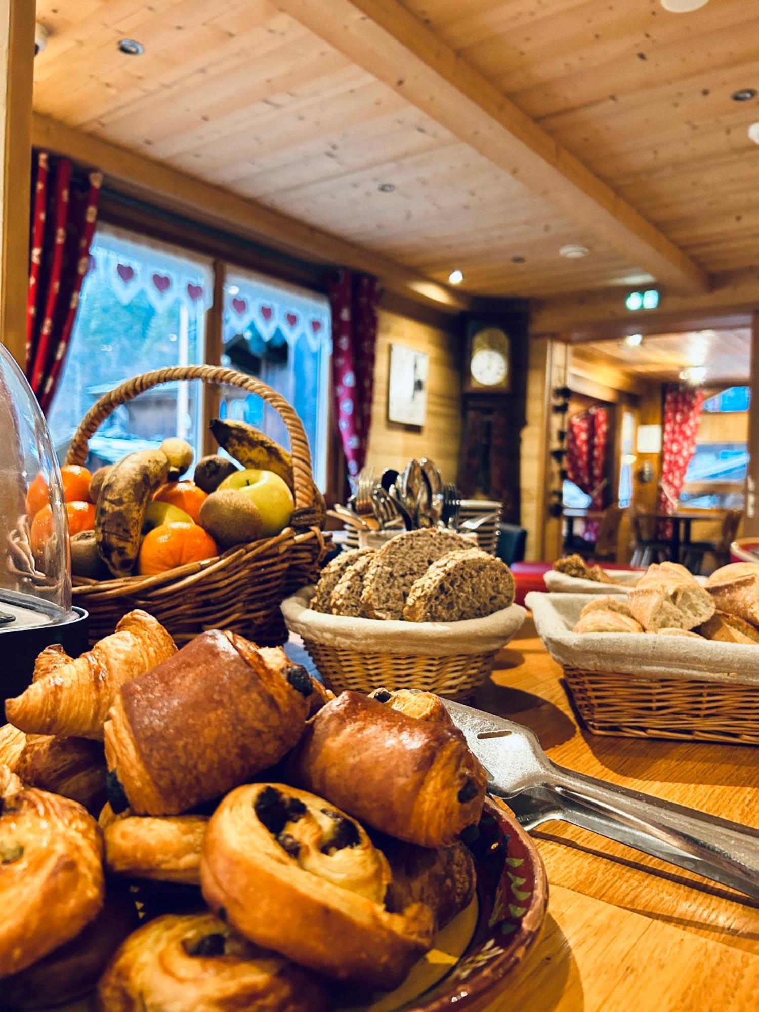 Hameau Des Prodains - Hotel モルジヌ エクステリア 写真