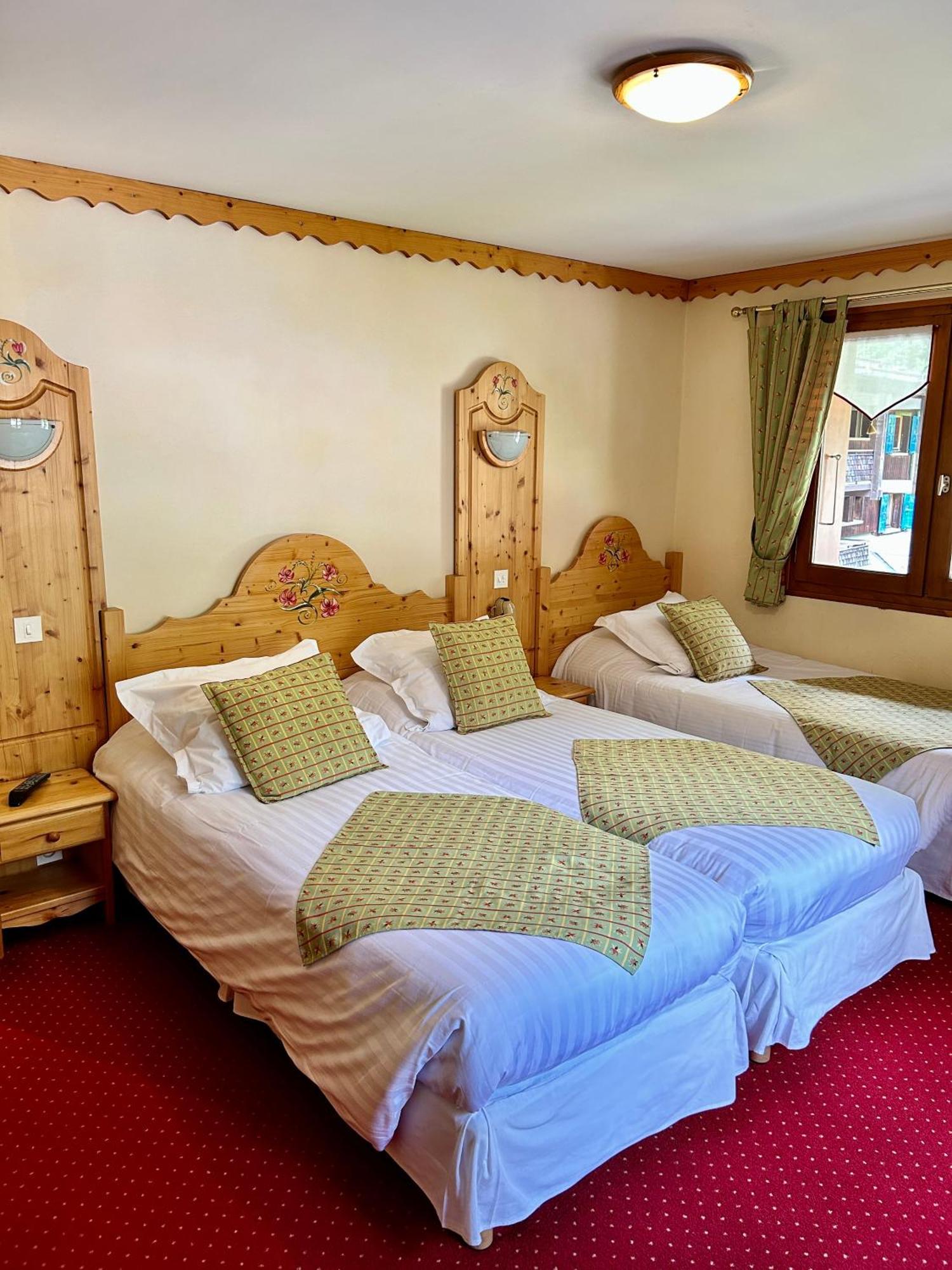 Hameau Des Prodains - Hotel モルジヌ エクステリア 写真