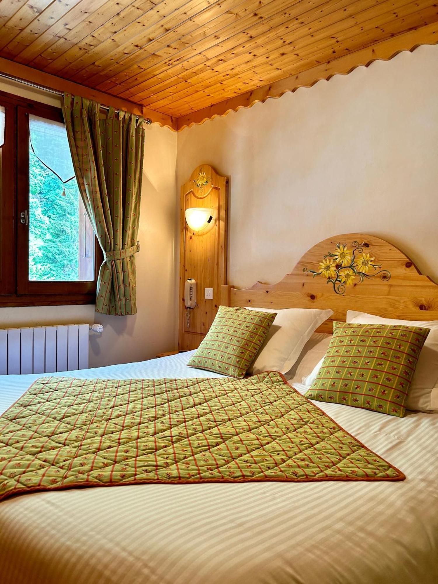 Hameau Des Prodains - Hotel モルジヌ エクステリア 写真