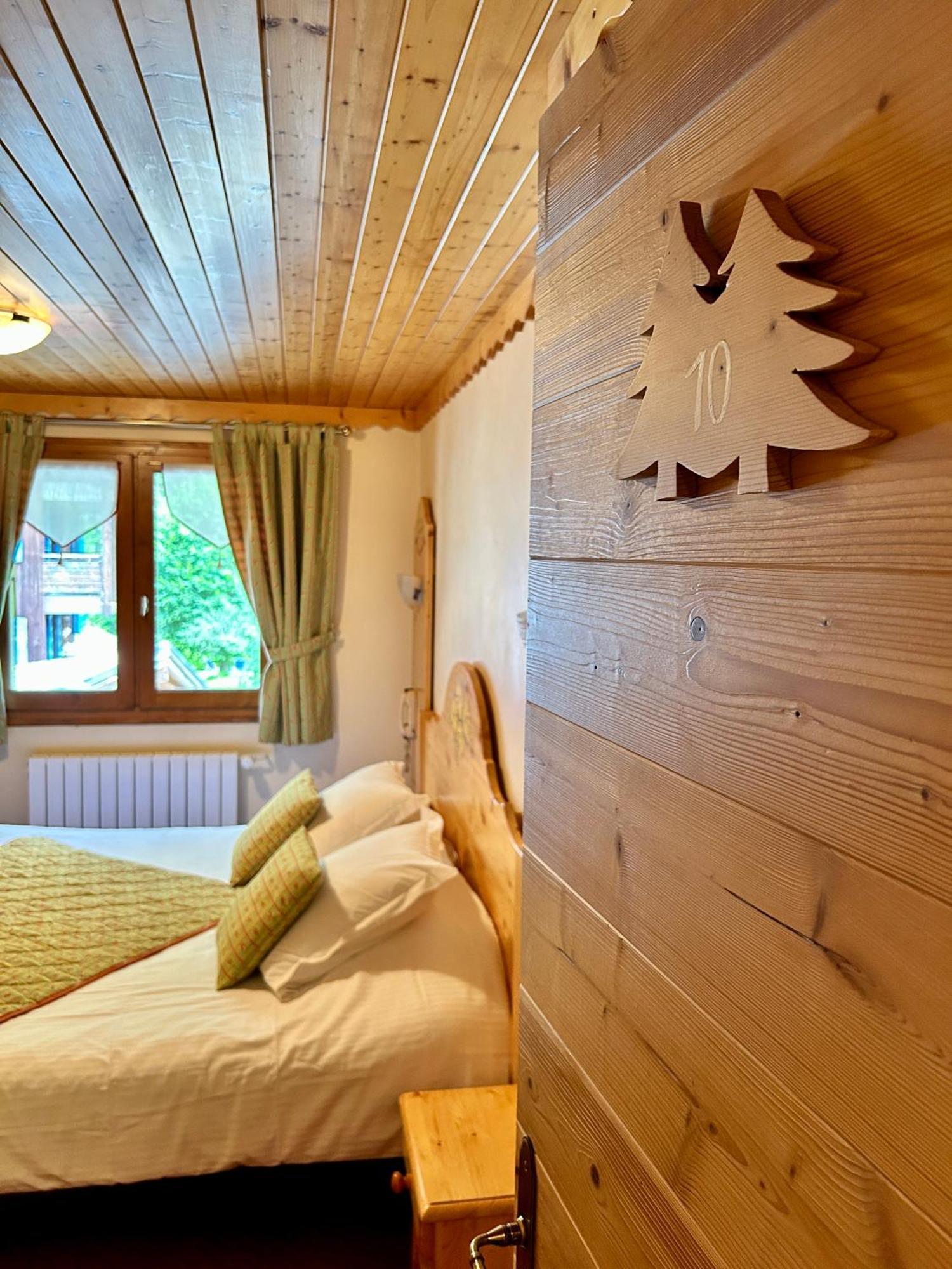 Hameau Des Prodains - Hotel モルジヌ エクステリア 写真